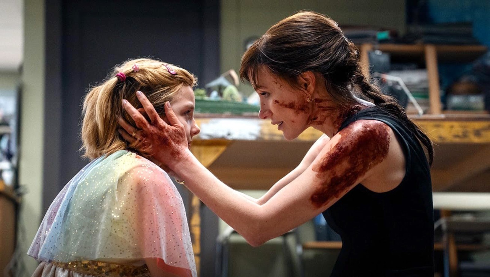 Hinh anh Jessica Chastain và màn tái xuất gây ám ảnh trong “Other Mommy” 2