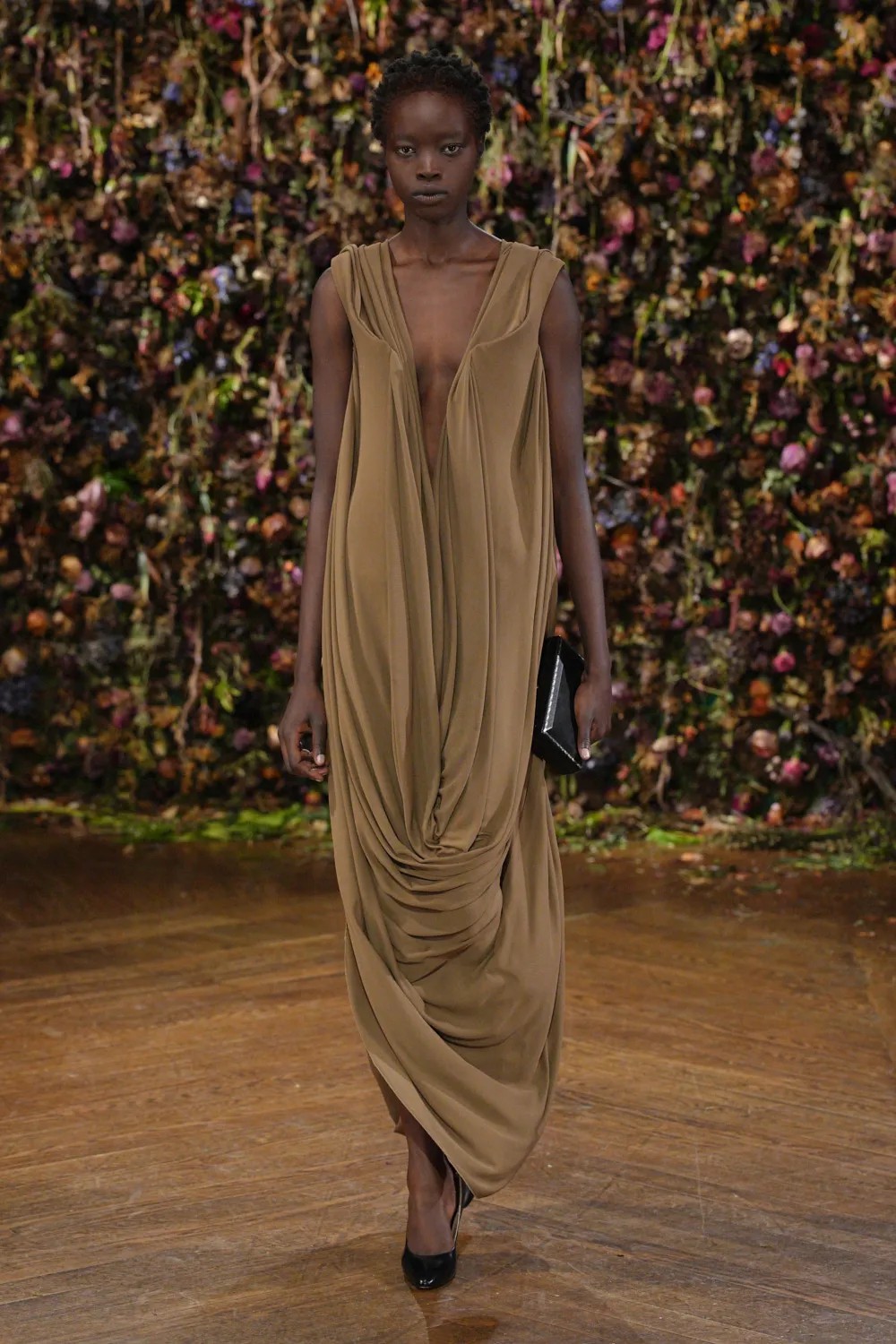 Hinh anh Maison Margiela Spring/Summer 2027: Sự nổi loạn của những điều rất đỗi bình thường 51