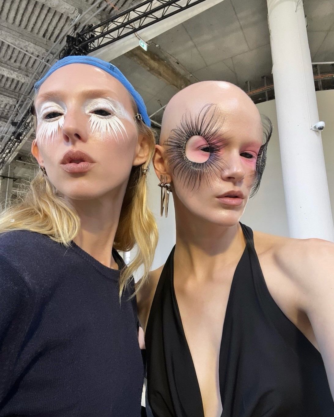 Hinh anh Những thế giới khác lạ tại Paris Fashion Week 7