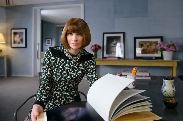 Câu chuyện đằng sau mái tóc bob huyền thoại của 'bà đầm thép' Anna Wintour 
