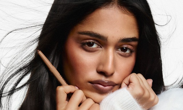 Định hình đôi môi: kỹ thuật kẻ viền môi mọi cô gái nên biết