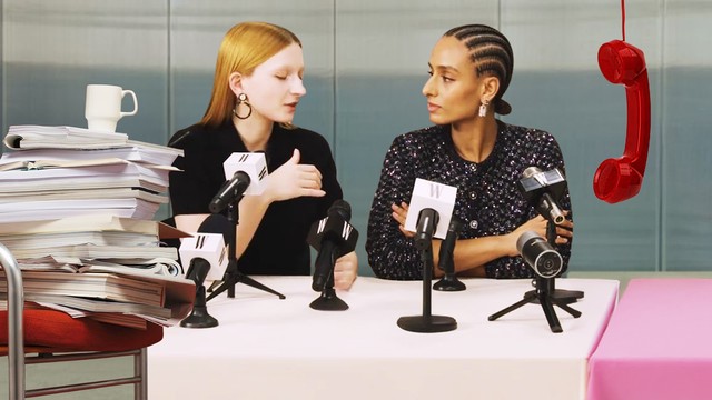 Tại sao phụ nữ ngại phản biện dù biết mình đúng?