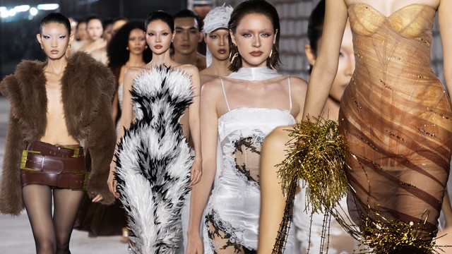 Emerge 2025 by Đỗ Long: Vẻ đẹp tái sinh từ những góc cạnh thô mộc