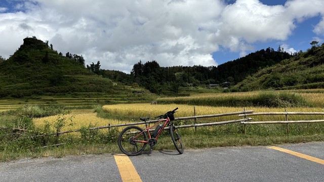 Du lịch xe đạp: Vui thú non sông trên từng vòng quay