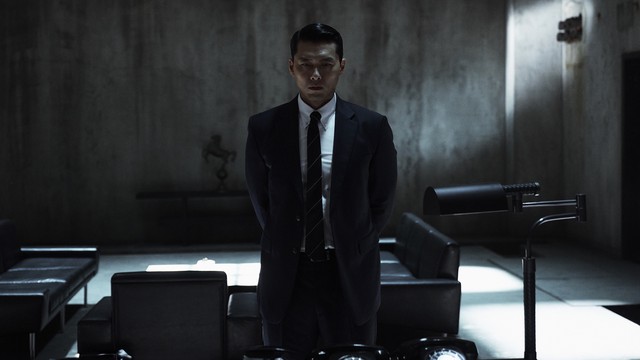 Review phim ‘Made in Korea’: Bom tấn tái xuất của Hyun Bin có gì hấp dẫn?