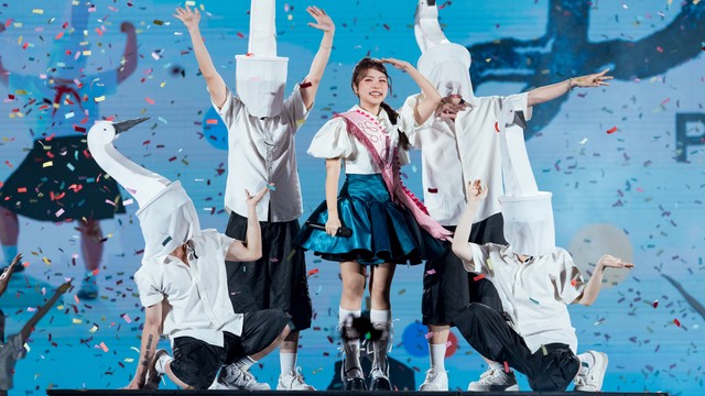 'Lò cò': đêm tri ân kỷ niệm 13 năm ca hát của Phương Mỹ Chi