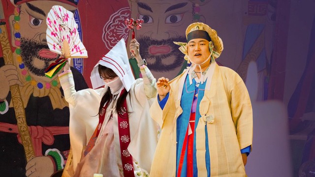 Huyền học lên sóng: Vì sao giới trẻ Hàn Quốc ngày càng say mê tâm linh?