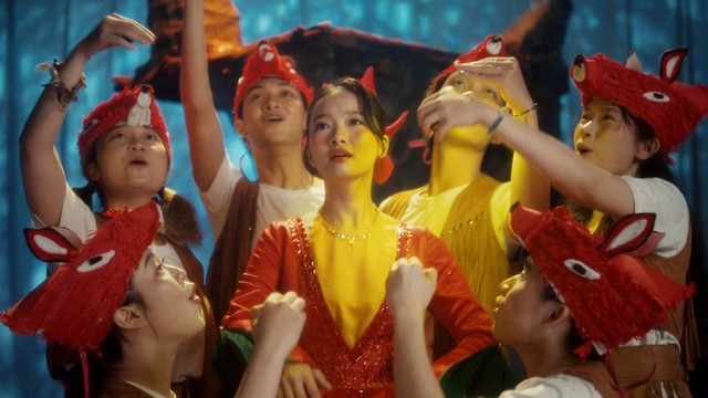 “Cảm ơn người đã thức cùng tôi”: Tín hiệu mới cho dòng phim nhạc kịch Việt