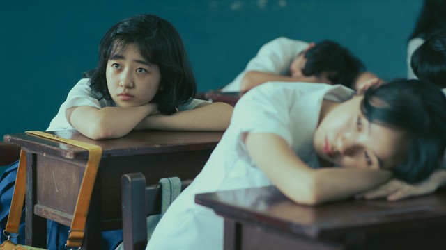 'Girl' của Thư Kỳ: Tuổi thơ âm thầm ứa lệ