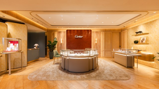 Cartier mang thế giới đồng hồ đến The Hour Glass Opera House
