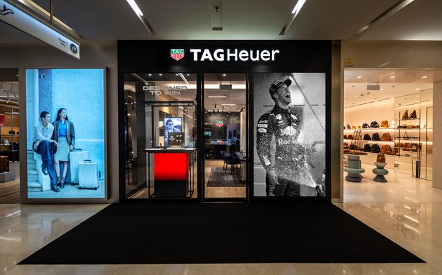 TAG Heuer giới thiệu không gian thương hiệu mới tại Saigon Centre