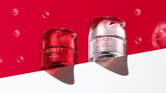 Astalift Jelly Aquarysta chinh phục bài toán lão hóa bằng công nghệ nhiếp ảnh