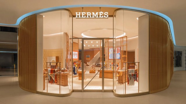 Vì sao Hermès chờ đợi 190 năm cho giấc mơ Haute Couture?